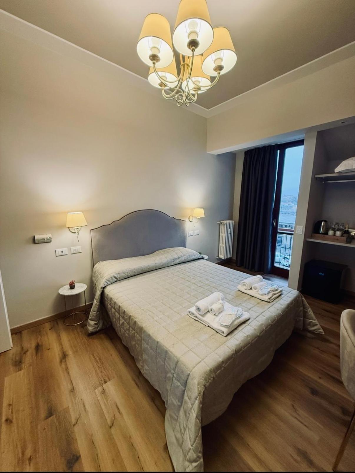 La Boutique By Rjgal B&B Firenze Bagian luar foto