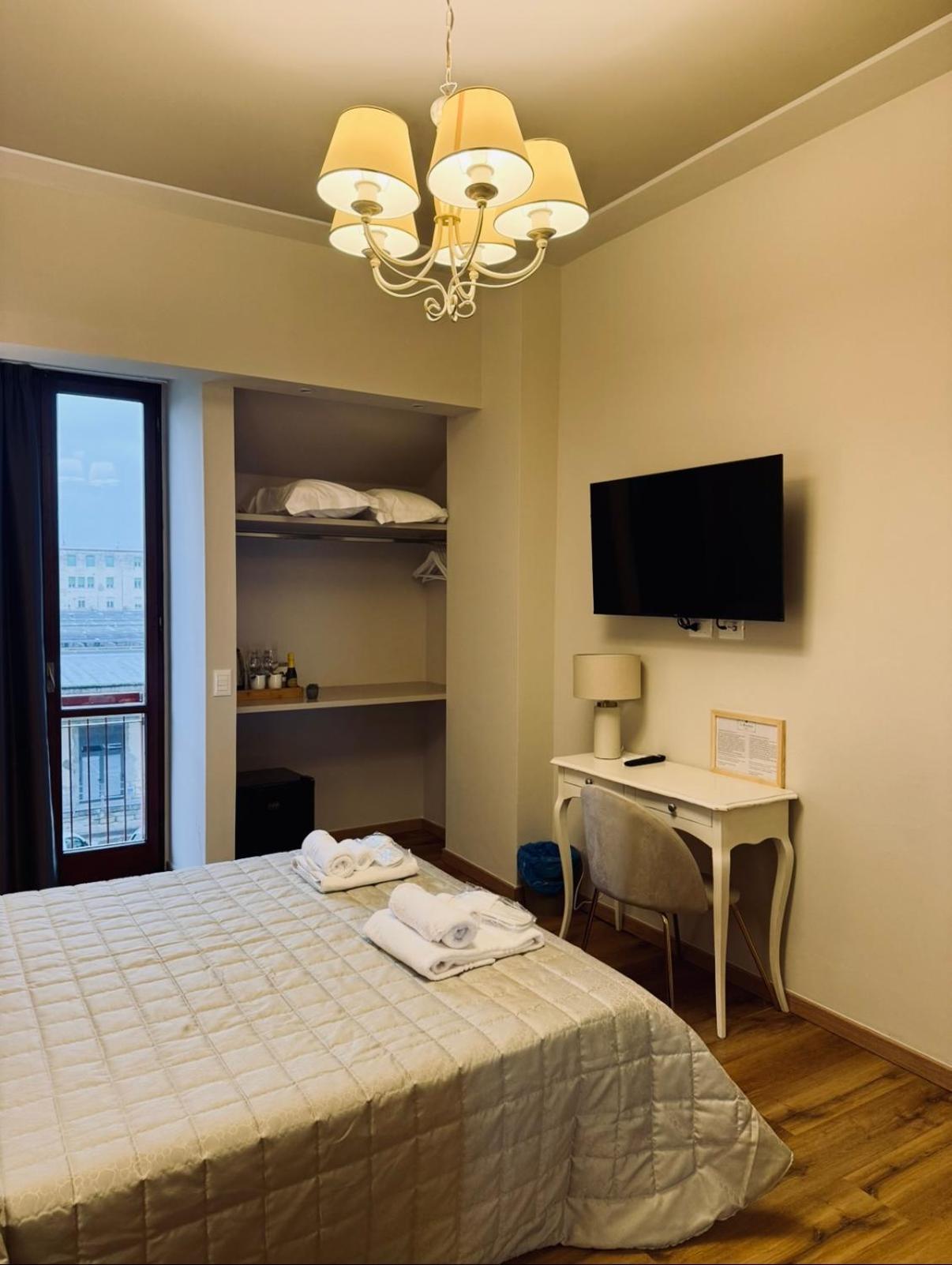 La Boutique By Rjgal B&B Firenze Bagian luar foto