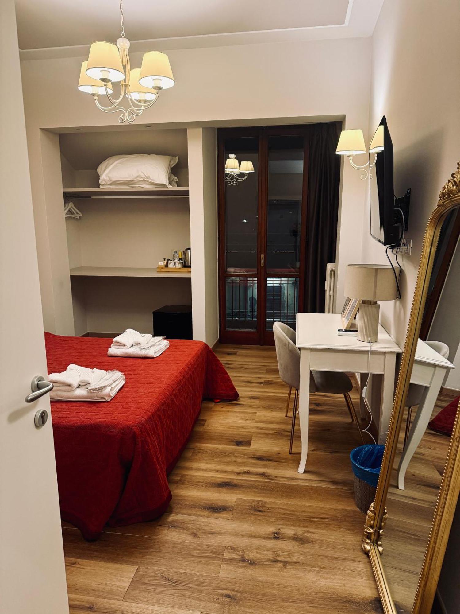 La Boutique By Rjgal B&B Firenze Bagian luar foto
